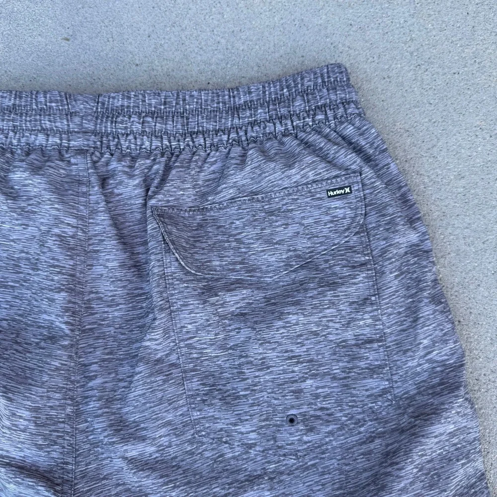 Hurley Men Shorts Grey Space Dye Elastic Waist XL